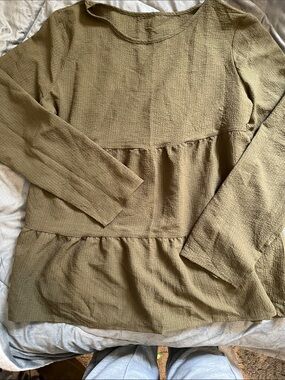 Women's Olive Green Tiered Long-Sleeve Blouse